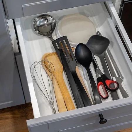 Romantic - Private Entrance! Апартаменти *