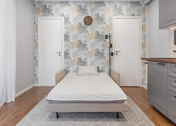 Romantic - Private Entrance! Parnawa