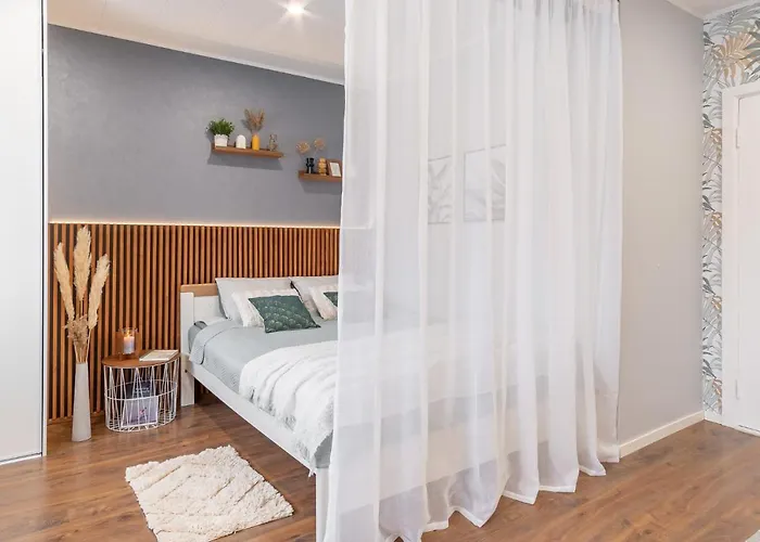 Romantic - Private Entrance! Apartament *